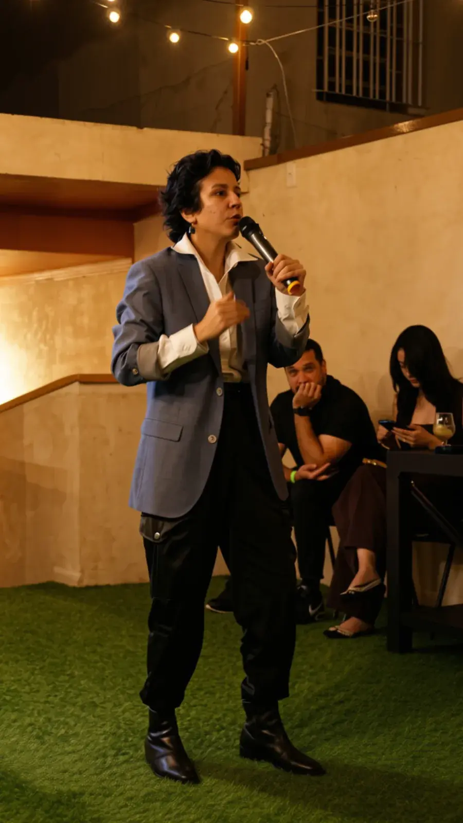Participante durante o encontro presencial